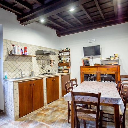 Antica Dimora Della Chiesa Apartment Olevano Romano Luaran gambar
