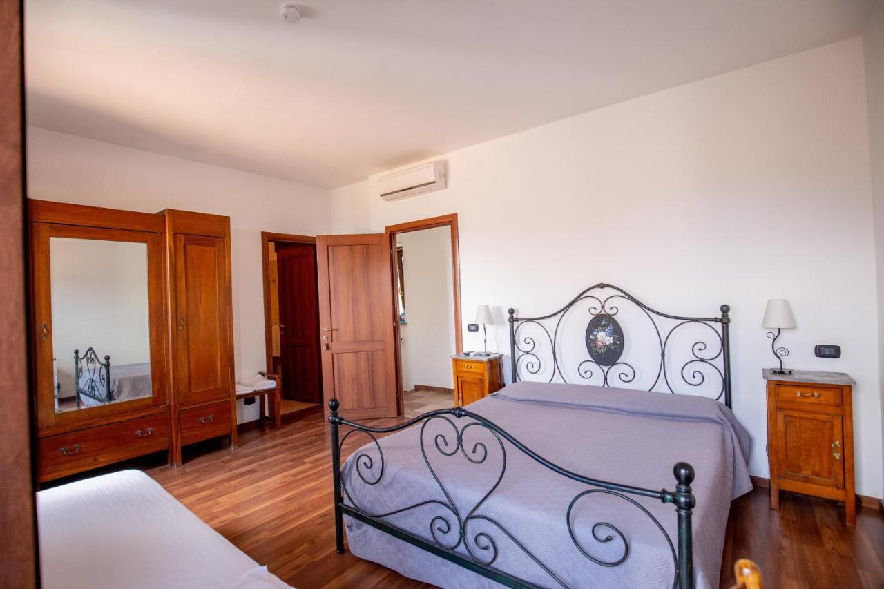 Antica Dimora Della Chiesa Apartment Olevano Romano Luaran gambar